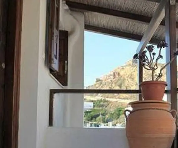 Traditional * Skyros